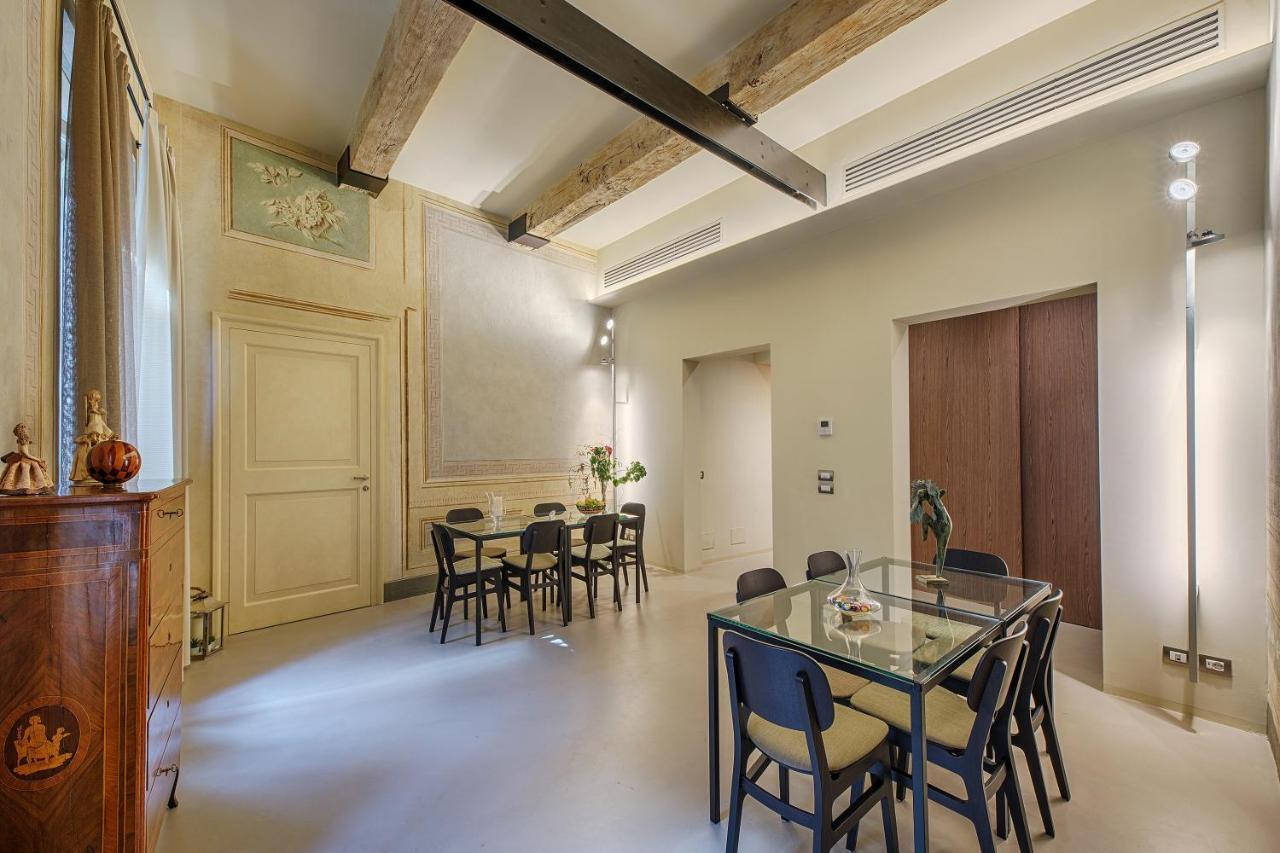 Residenza D'Epoca Le Aquile Bed & Breakfast เซียนา ภายนอก รูปภาพ