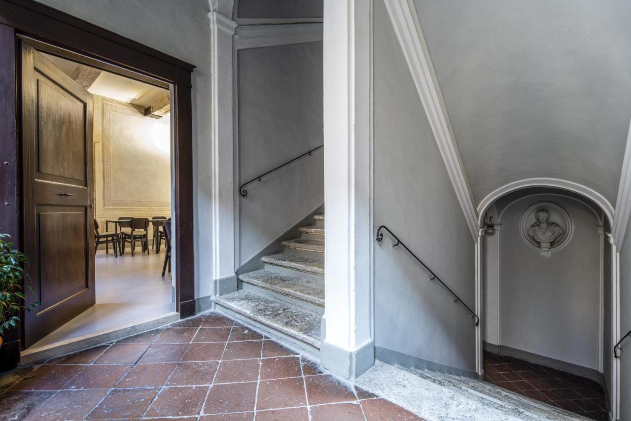 Residenza D'Epoca Le Aquile Bed & Breakfast เซียนา ภายนอก รูปภาพ